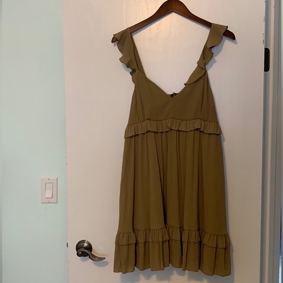 Zara army green dress size large. Studded details. - Picture 6 of 6